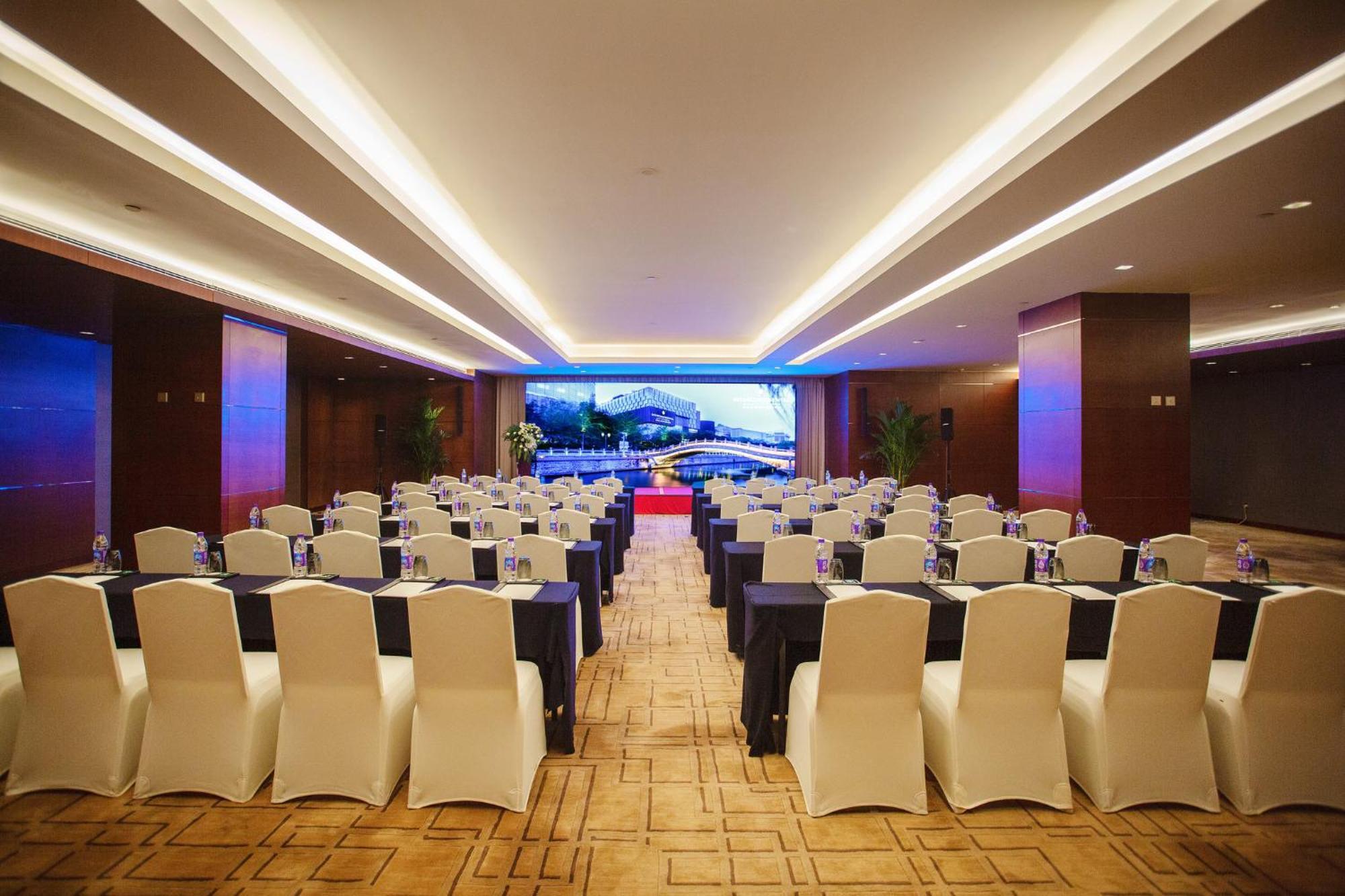 Intercontinental Jinan City Center By Ihg Luaran gambar